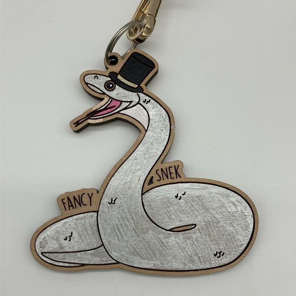 Handmade Green Macrame Lanyard Keychain Fancy Snek Snake Kitschy Cool - Picture 3 of 10